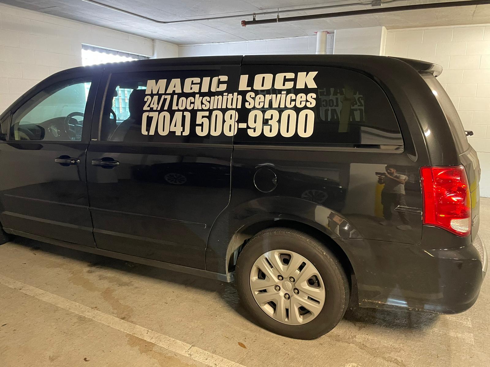 Magic lock Locksmith Services 18