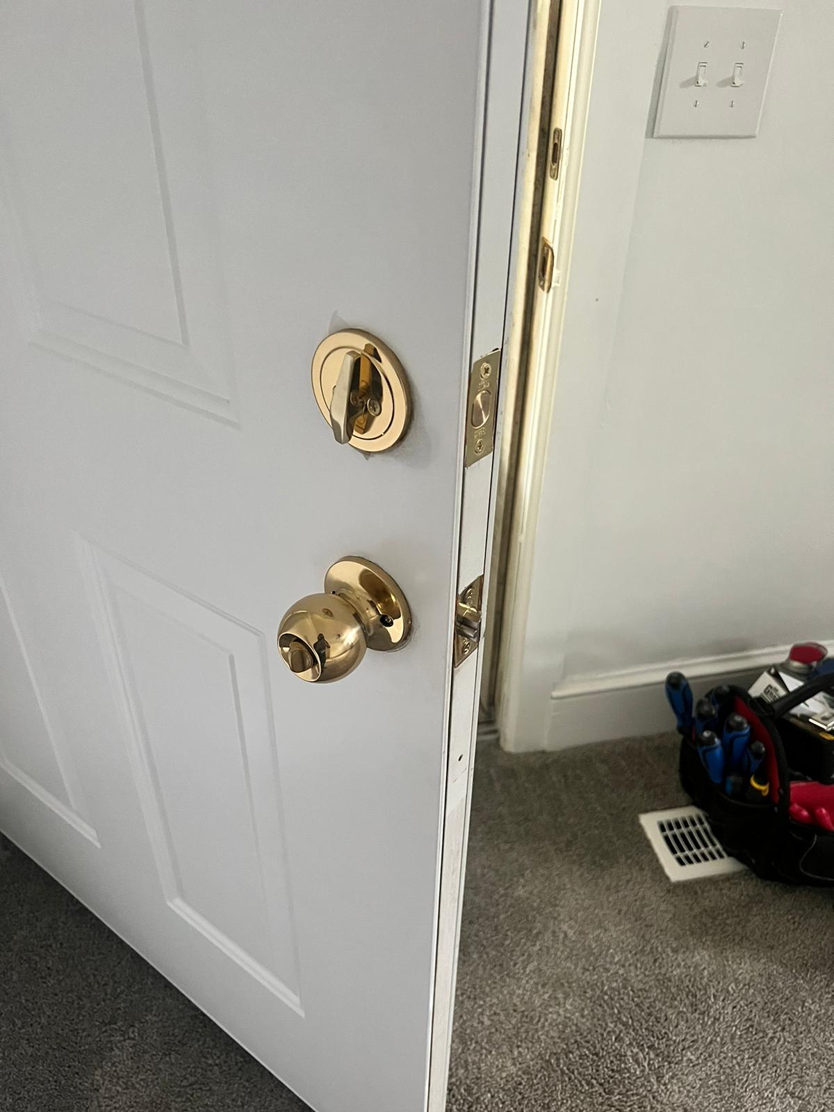 New locks rekey and replaced by Magic Lock in Charlotte NC